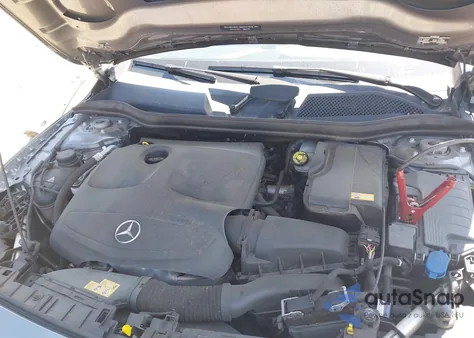 2016 Mercedes-Benz Gla 250 из США, поврежденный, VIN WDCTG4EB2GJ242054